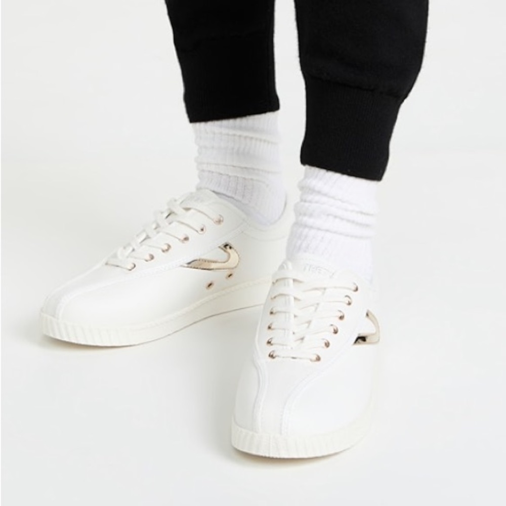 ‼️RARE‼️ leather nylite plus sneakers tretorn